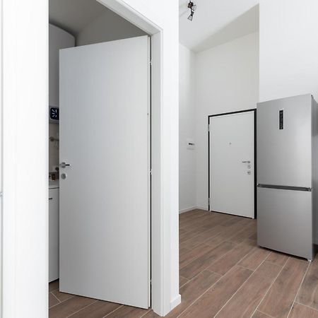 Minerva - 1 Bedroom Apartment Two Steps From Milano Centrale מראה חיצוני תמונה
